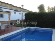 Casa chalet en Venta en Carmona