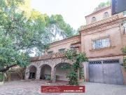 Casa chalet en Venta en Casco Urbano