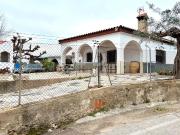 Casa chalet en Venta en Casco Urbano