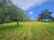 Casa chalet en Venta en Celorio Poó Parres