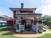 Casa chalet en Venta en Celorio Poó Parres
