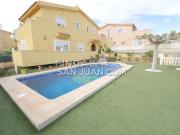 Casa chalet en Venta en Centro