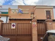 Casa adosada en Venta en Centro Doña Mercedes