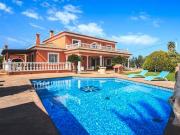 Casa chalet en Venta en Centro Urbano