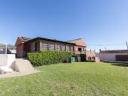 Casa chalet en Venta en Charco del Pino