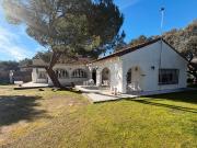 Casa chalet en Venta en Colonia