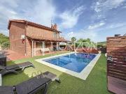 Casa chalet en Venta en Corbera de Llobregat