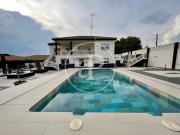 Casa chalet en Venta en Montserrat