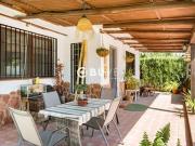Casa chalet en Venta en Coria del Río