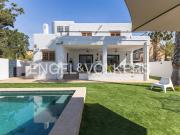 Casa chalet en Venta en Corinto Almarda