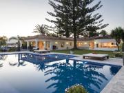 Casa chalet en Venta en Elviria