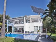 Casa chalet en Venta en Elviria