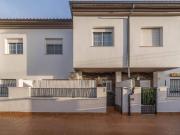 Casa chalet en Venta en Gójar