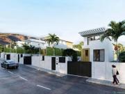 Casa chalet en Venta en Golf Bahía