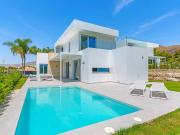 Casa chalet en Venta en Golf Bahía