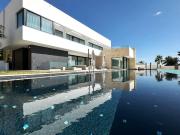 Casa chalet en Venta en Golf Bahía