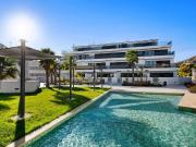 Casa chalet en Venta en Golf Bahía