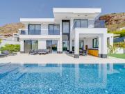 Casa chalet en Venta en Golf Bahía