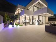 Casa chalet en Venta en Golf Bahía