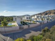 Casa chalet en Venta en Golf Bahía