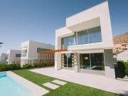 Casa chalet en Venta en Golf Bahía