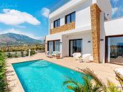 Casa chalet en Venta en Golf Bahía