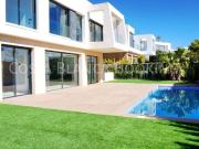 Casa chalet en Venta en Golf Bahía