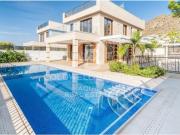 Casa chalet en Venta en Golf Bahía