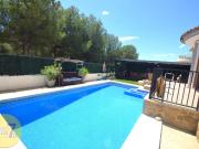 Casa chalet en Venta en Golf Bahía