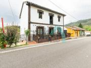Casa chalet en Venta en Grado