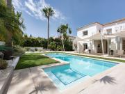 Casa chalet en Venta en Guadalmina Alta