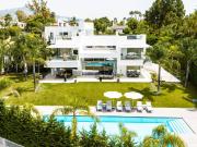 Casa chalet en Venta en Guadalmina Baja