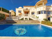 Casa chalet en Venta en Hacienda Torrequebrada