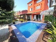 Casa chalet en Venta en Heliópolis