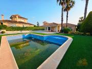 Casa chalet en Venta en La Alcayna