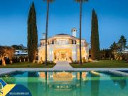 Casa chalet en Venta en La Dama de Noche La Alzambra