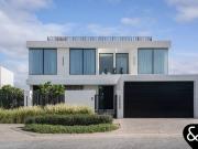 Casa chalet en Venta en La Floresta