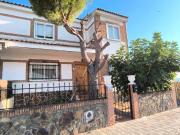 Casa chalet en Venta en La Puebla de Montalbán