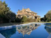 Casa chalet en Venta en Lardero