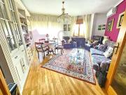 Casa chalet en Venta en Lardero