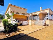 Casa chalet en Venta en Las Atalayas Urmi Cerro de Mar