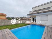 Casa chalet en Venta en Las Atalayas Urmi Cerro de Mar