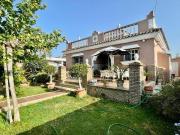 Casa chalet en Venta en Las Lagunas Campano