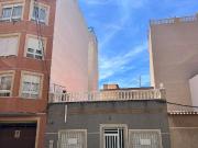 Casa chalet en Venta en Las Piscinas Naturales