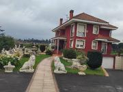 Casa chalet en Venta en Leorio