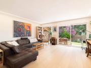 Casa chalet en Venta en Les Botigues de Sitges