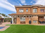 Casa adosada en Venta en Les Fonts