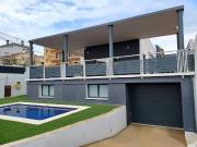 Casa chalet en Venta en Llers