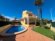Casa chalet en Venta en Lomas de Cabo Roig Los Dolses