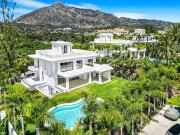 Casa chalet en Venta en Lomas de Marbella Club